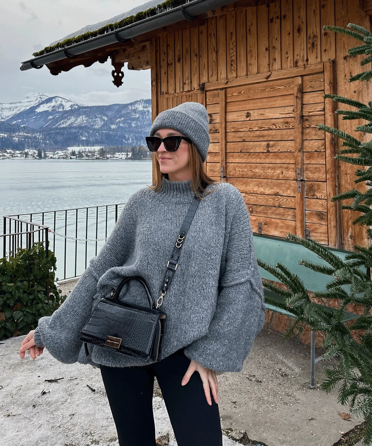 Monique | long col roulé doux